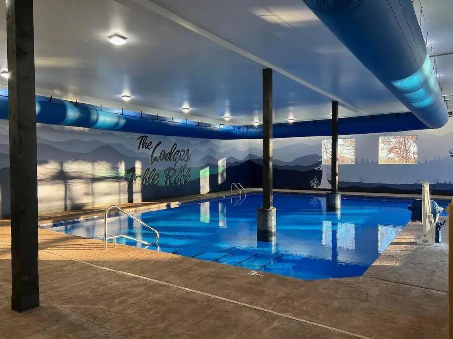 The Lake Fish-Amazing Views-Sleeps 24-Indoor-Outdoor Pools Branson Exteriér fotografie